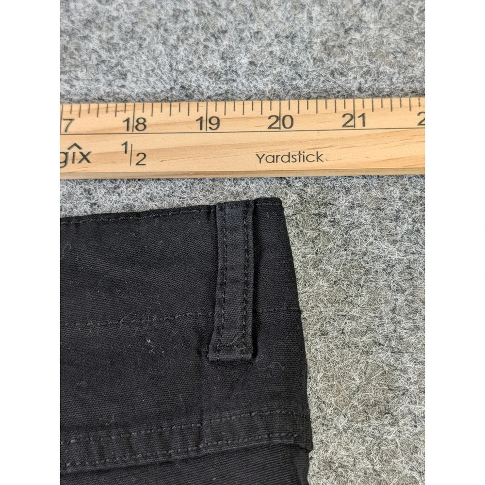 No Boundaries Mens Black Stretch Flat Front Shorts Raw Edge Size 40 NWT